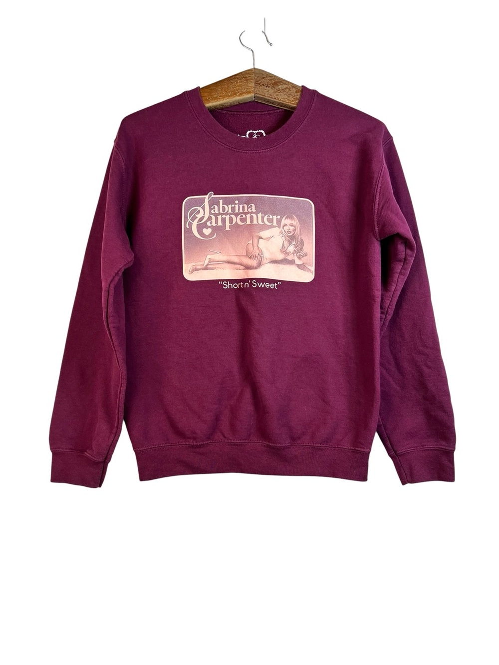 Sabrina Carpenter Short n' Sweet Concert Tour Sweatshirt Burgundy Crew Neck Sz S